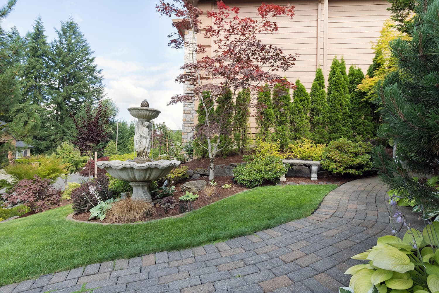Personalize Your Walkway: Custom Home Designs for Unique Paths