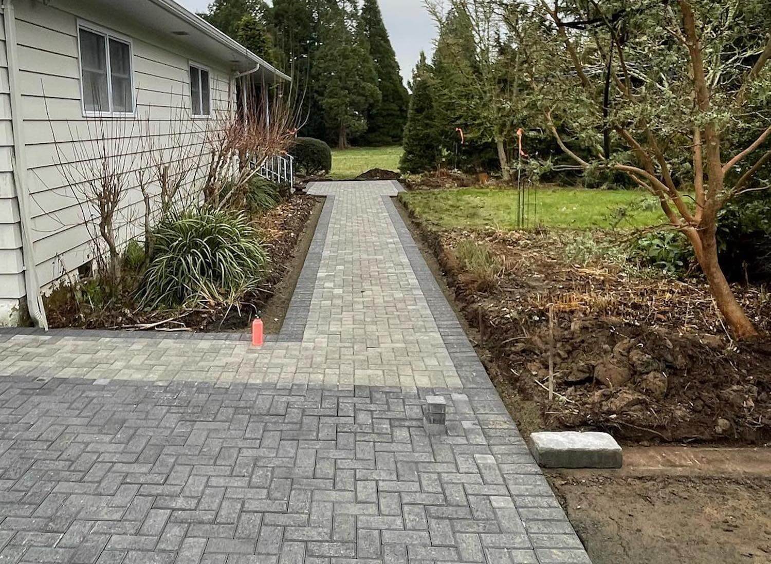 What You Should Know About Installing Pavers in Salem