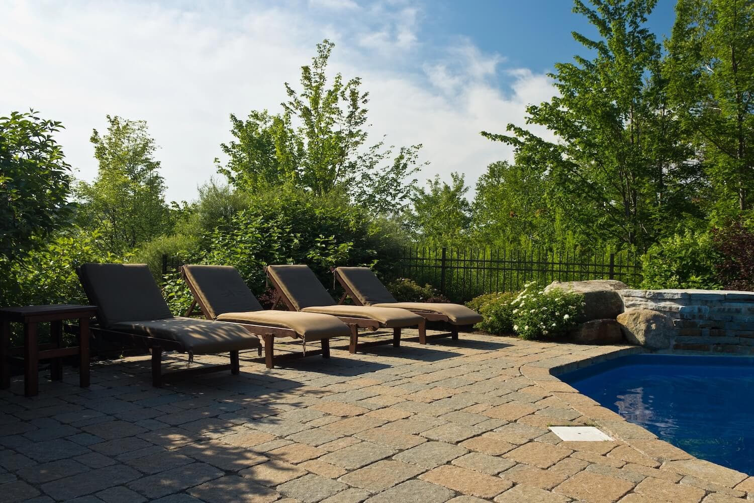 Worn-Out Pool Deck? Here’s Why Pavers Are the Best Upgrade Option