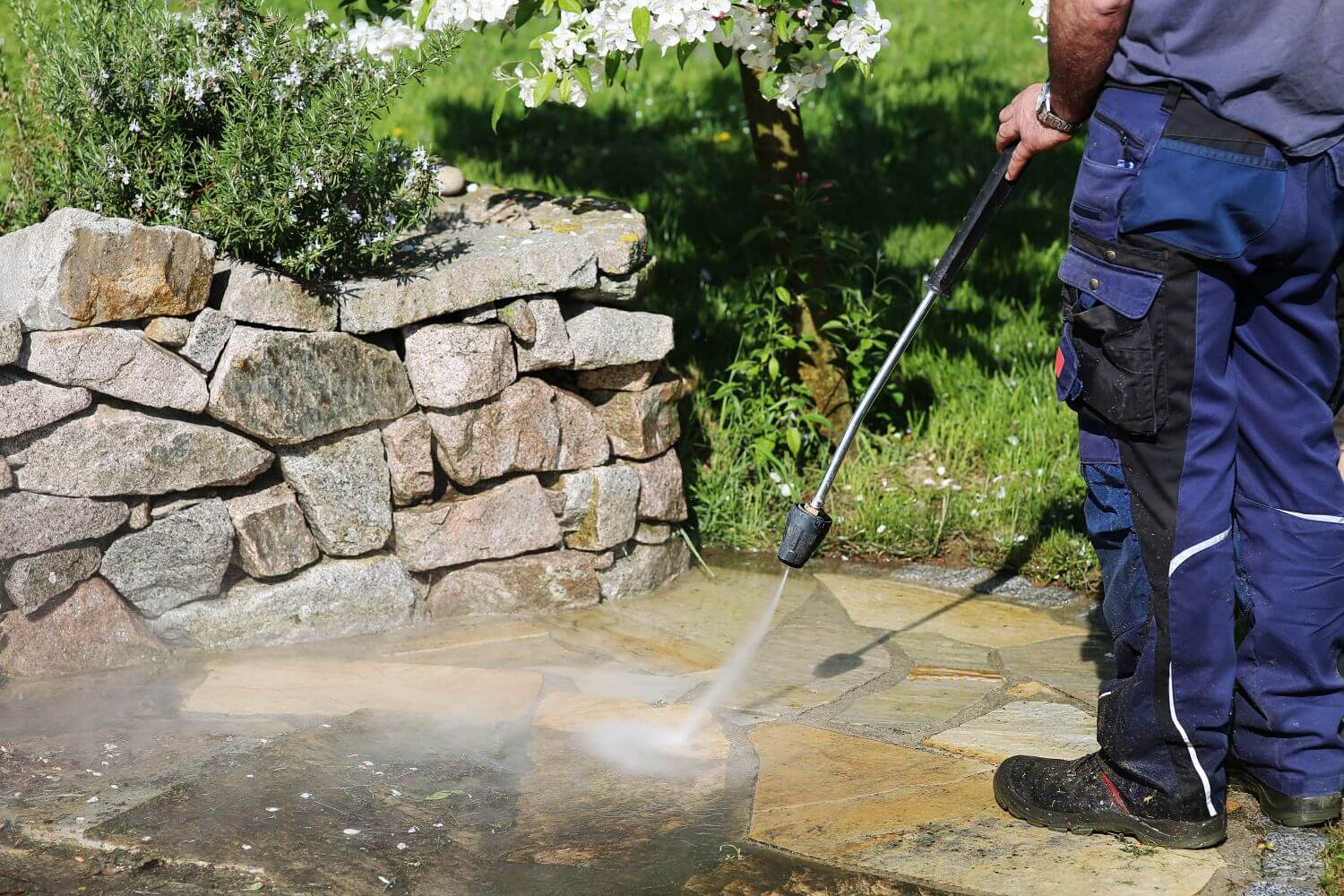Cleaning Patio Pavers: Tips and Techniques
