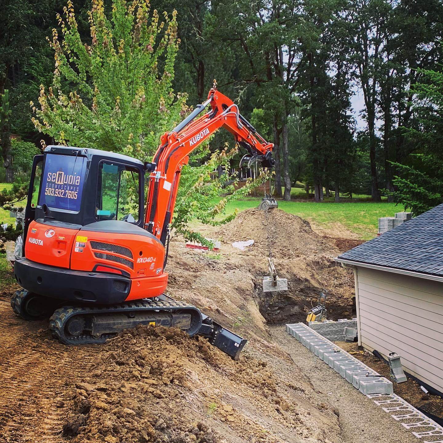 Tips on Hiring a Retaining Wall Contractor