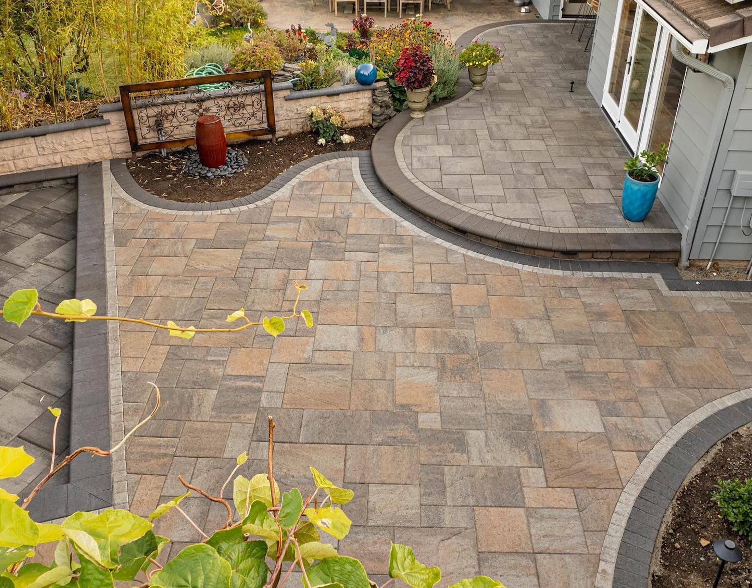 Patio Pavers vs. Concrete: Which is Right for Your Outdoor Project?