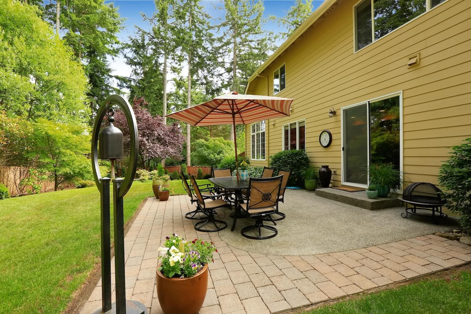 Paver Rescue: The Benefits of Expert Cleaning, Sealing, and Repair