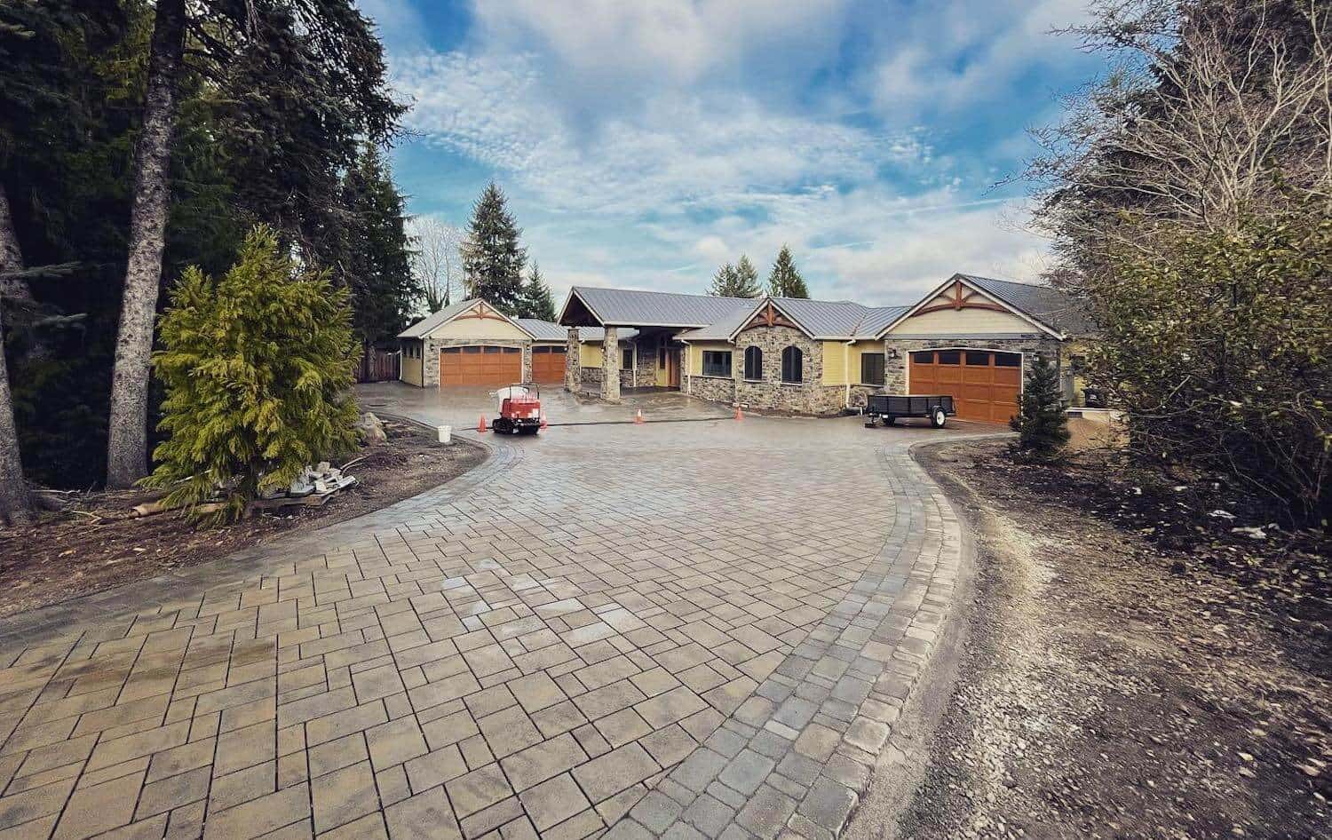 Paver Driveways Built for Oregon, Sequoia Stonescapes