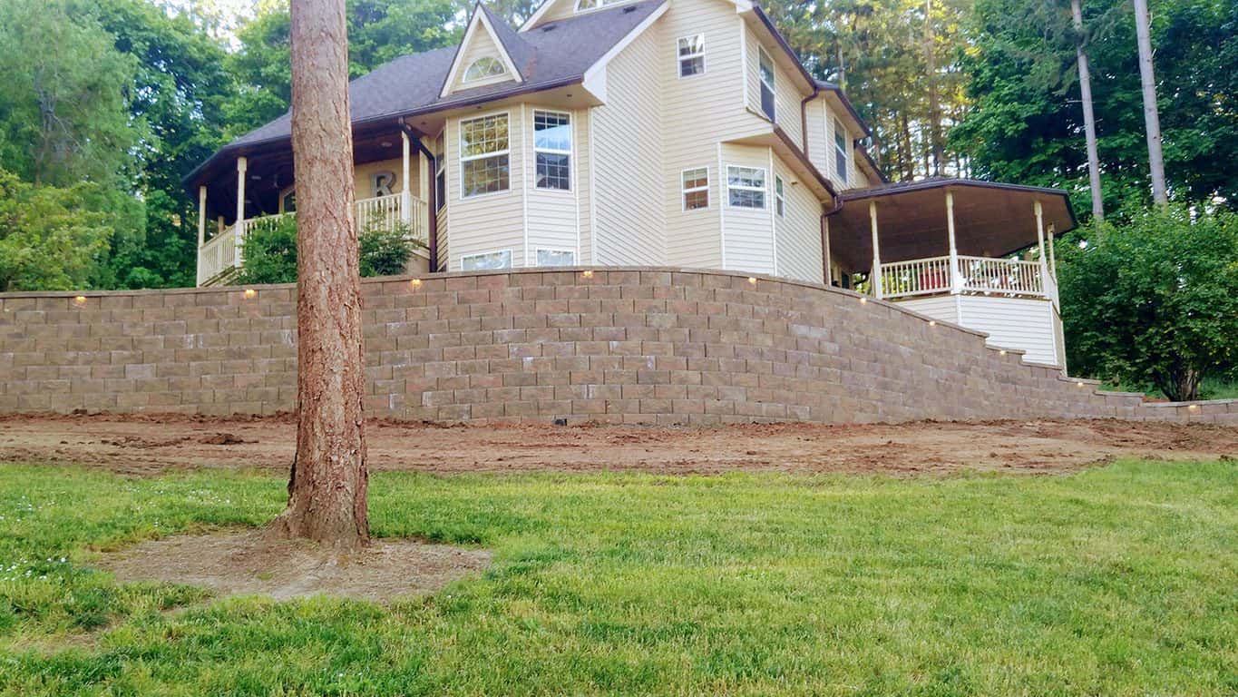 Retaining Wall Installation by Sequoia Stonescapes