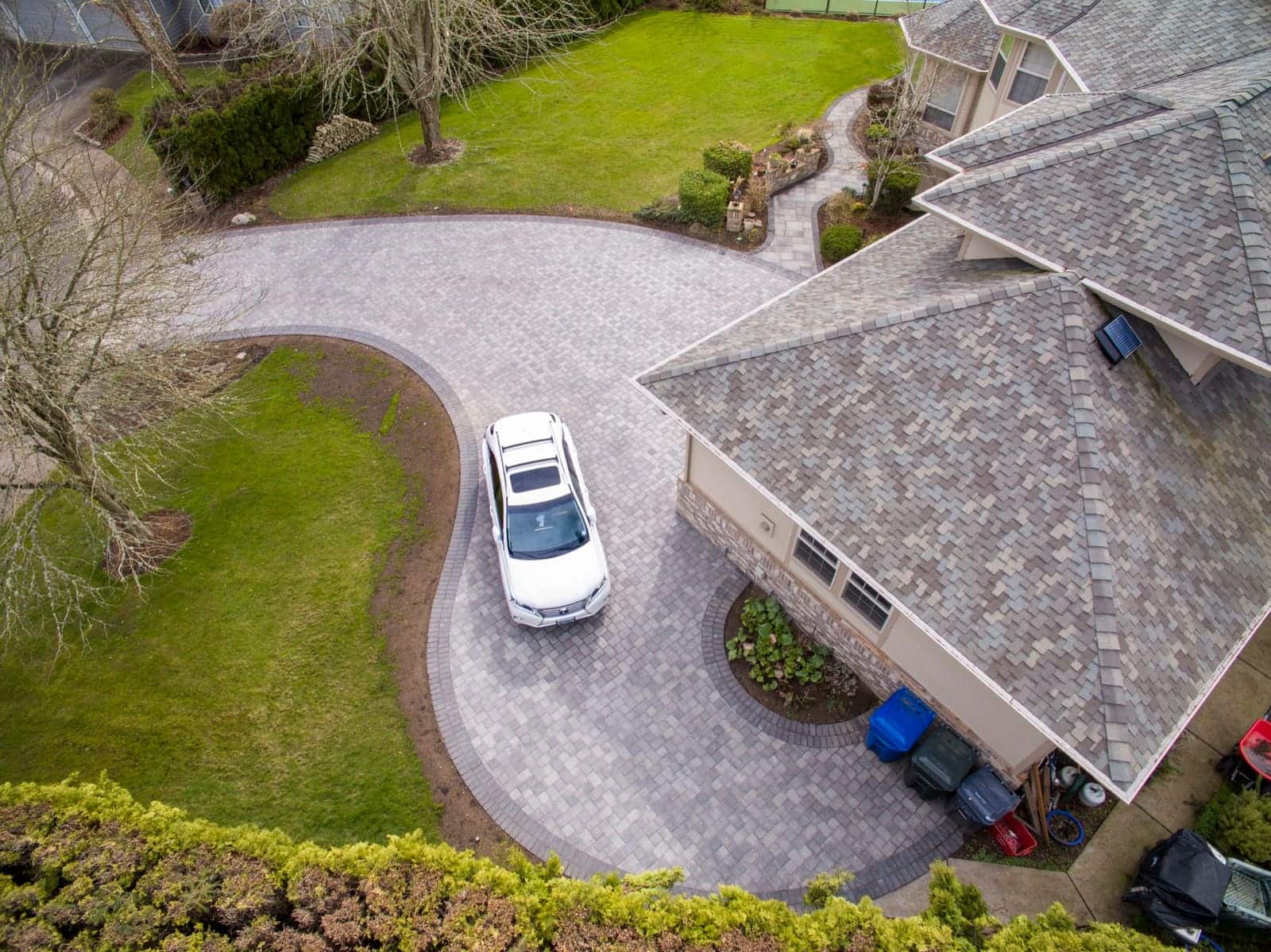 Paver driveway installation by Sequoia Stonescapes